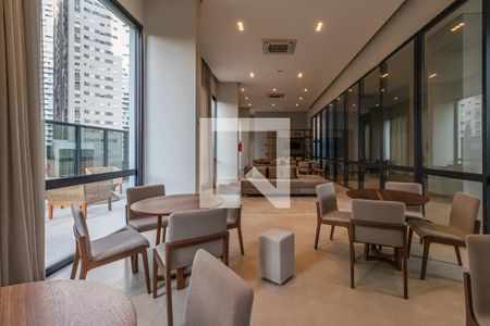 Apartamento à venda com 70m², 2 quartos e 2 vagas Apartamento à venda com 70m², 2 quartos e 2 vagasÁrea Comum