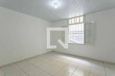 Quarto 2 de casa para alugar com 2 quartos, 70m² em Vila Aricanduva, São Paulo