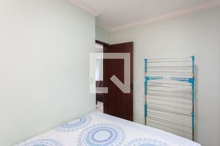 Quarto 1 de apartamento à venda com 2 quartos, 45m² em Heliópolis, Belo Horizonte