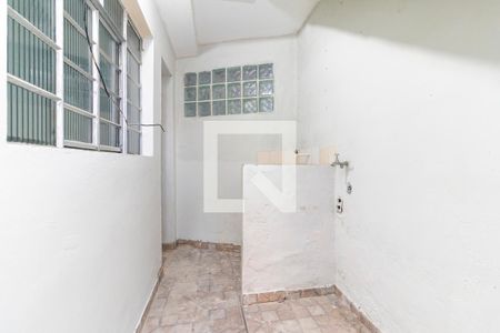Casa à venda com 290m², 4 quartos e 2 vagasCasa 02 - Área de Serviço