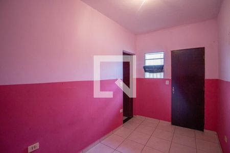 Casa à venda com 290m², 4 quartos e 2 vagasCasa 03 - Quarto 1