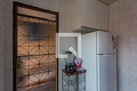 Casa à venda com 76m², 2 quartos e 4 vagasCozinha