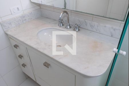 Apartamento à venda com 86m², 3 quartos e 2 vagas Apartamento à venda com 86m², 3 quartos e 2 vagasBanheiro da Suíte