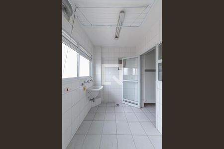 Apartamento à venda com 86m², 3 quartos e 2 vagas Apartamento à venda com 86m², 3 quartos e 2 vagasÁrea de Serviço