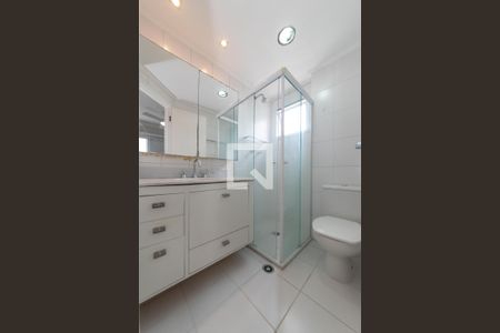 Apartamento à venda com 86m², 3 quartos e 2 vagas Apartamento à venda com 86m², 3 quartos e 2 vagasBanheiro da Suíte