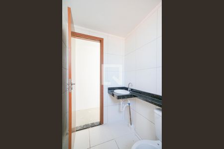 Apartamento à venda com 56m², 2 quartos e 1 vaga Apartamento à venda com 56m², 2 quartos e 1 vagaBanheiro