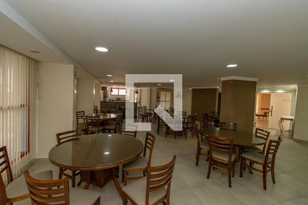 Apartamento à venda com 317m², 4 quartos e 3 vagasÁrea comum - Salão de festas