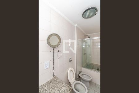 Apartamento à venda com 317m², 4 quartos e 3 vagasBanheiro da Suíte