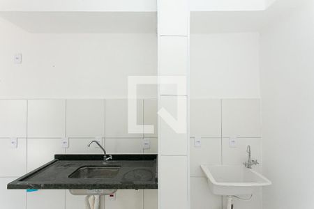 Apartamento à venda com 56m², 2 quartos e 1 vaga Apartamento à venda com 56m², 2 quartos e 1 vagaCozinha e Área de Serviço