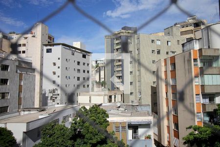Vista da Sala de apartamento à venda com 2 quartos, 75m² em Sion, Belo Horizonte