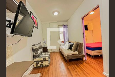 Studio à venda com 26m², 1 quarto e 1 vaga Studio à venda com 26m², 1 quarto e 1 vagaStudio