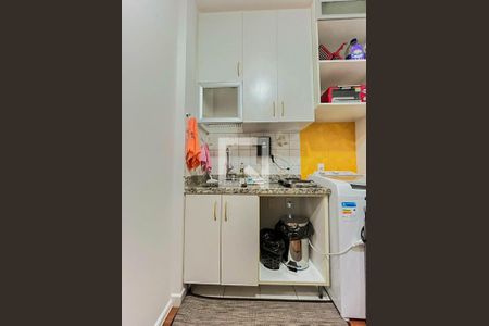 Studio à venda com 26m², 1 quarto e 1 vaga Studio à venda com 26m², 1 quarto e 1 vagaStudio