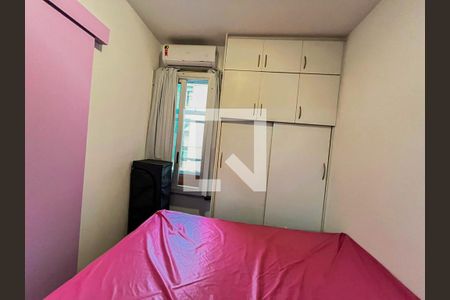 Studio à venda com 26m², 1 quarto e 1 vaga Studio à venda com 26m², 1 quarto e 1 vagaQuarto