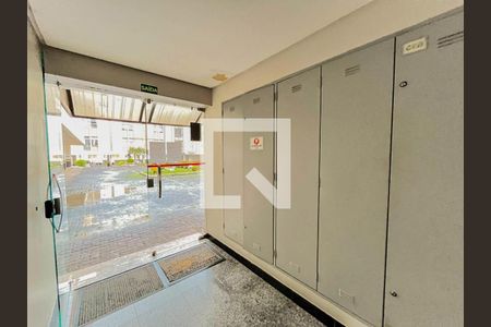 Studio à venda com 26m², 1 quarto e 1 vaga Studio à venda com 26m², 1 quarto e 1 vagaHall