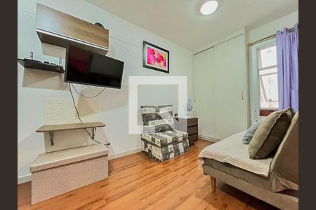 Studio à venda com 26m², 1 quarto e 1 vaga Studio à venda com 26m², 1 quarto e 1 vagaStudio