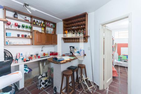 Apartamento à venda com 300m², 5 quartos e 3 vagasCasa 2 kitnet 