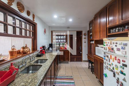 Apartamento à venda com 300m², 5 quartos e 3 vagasCozinha