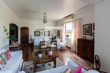 Sala de apartamento à venda com 5 quartos, 300m² em Grajaú, Rio de Janeiro