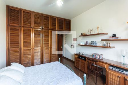 Apartamento à venda com 300m², 5 quartos e 3 vagasSuíte 2