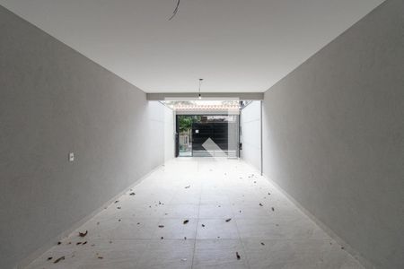 Casa à venda com 140m², 3 quartos e 3 vagas Casa à venda com 140m², 3 quartos e 3 vagasGaragem