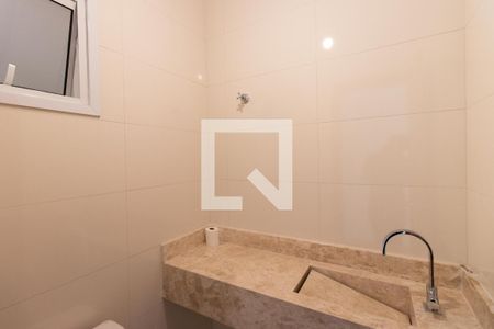 Casa à venda com 140m², 3 quartos e 3 vagas Casa à venda com 140m², 3 quartos e 3 vagasLavabo