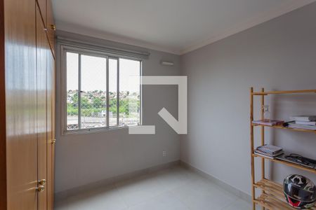 Quarto 1 de apartamento à venda com 3 quartos, 70m² em Palmares, Belo Horizonte