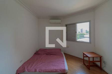 Apartamento à venda com 200m², 3 quartos e 3 vagassuite 2