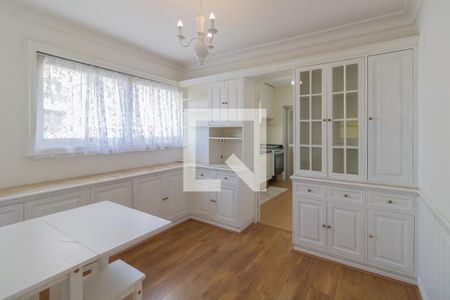 Apartamento à venda com 200m², 3 quartos e 3 vagascopa