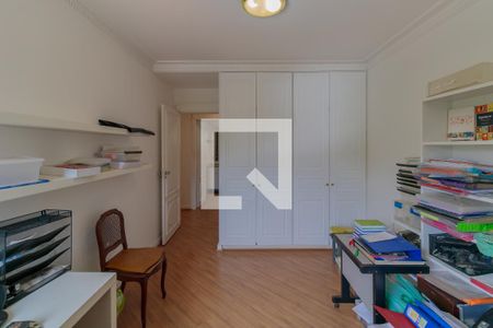 Apartamento à venda com 200m², 3 quartos e 3 vagasquarto