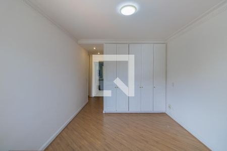 Apartamento à venda com 200m², 3 quartos e 3 vagassuite 2