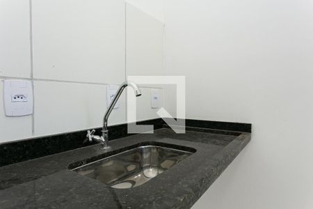 Apartamento à venda com 42m², 2 quartos e 1 vagaCozinha - Pia