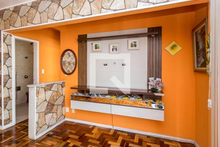 Sala - Rack de apartamento à venda com 2 quartos, 65m² em Olaria, Rio de Janeiro