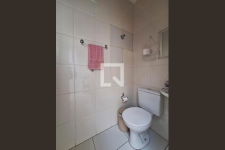 Casa à venda com 140m², 3 quartos e 1 vagaBanheiro de serviço