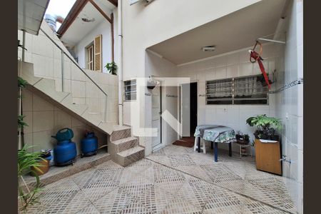 Casa à venda com 140m², 3 quartos e 1 vagaQuintal