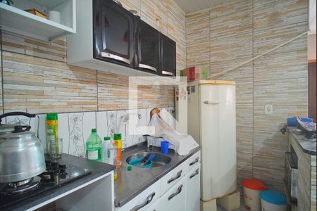 Casa à venda com 64m², 2 quartos e 4 vagas Casa à venda com 64m², 2 quartos e 4 vagasCozinha