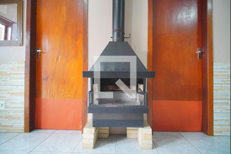 Lareira de casa à venda com 2 quartos, 64m² em Feitoria, São Leopoldo