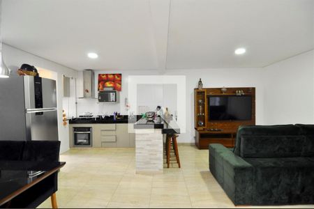 Sala de casa à venda com 4 quartos, 160m² em Nacional, Contagem