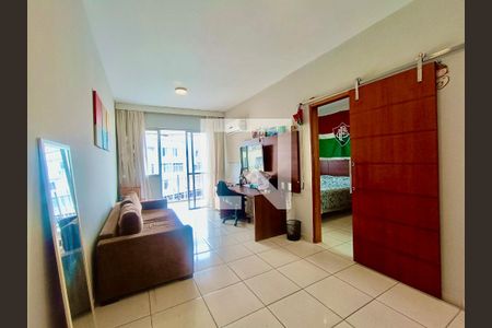 Sala  de apartamento à venda com 1 quarto, 61m² em Copacabana, Rio de Janeiro
