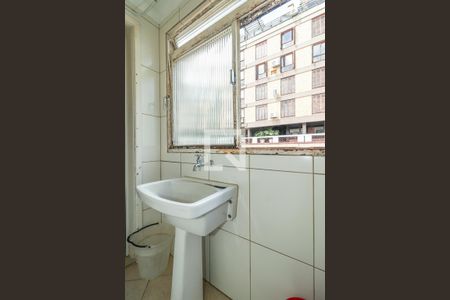 Apartamento à venda com 76m², 3 quartos e 1 vagaÁrea de serviço