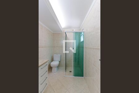 Casa de condomínio à venda com 210m², 4 quartos e 3 vagas Casa de condomínio à venda com 210m², 4 quartos e 3 vagasBanheiro 3