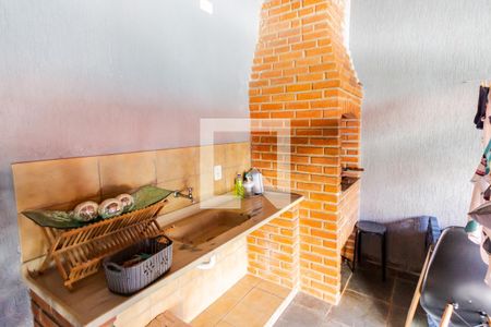 Casa à venda com 240m², 3 quartos e 3 vagasChurrasqueira