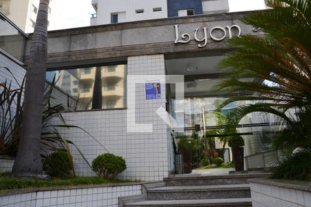 Apartamento à venda com 155m², 3 quartos e 3 vagasPlaquinha 