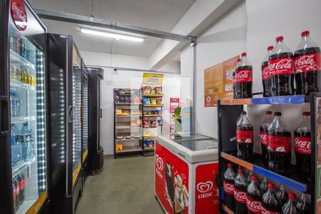 Apartamento à venda com 49m², 2 quartos e 1 vaga Apartamento à venda com 49m², 2 quartos e 1 vagaMercado