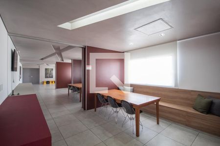Apartamento à venda com 49m², 2 quartos e 1 vaga Apartamento à venda com 49m², 2 quartos e 1 vagaÁrea comum - Salão de festas