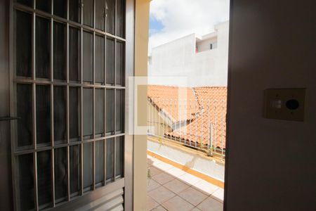 Casa à venda com 200m², 3 quartos e 2 vagasVaranda
