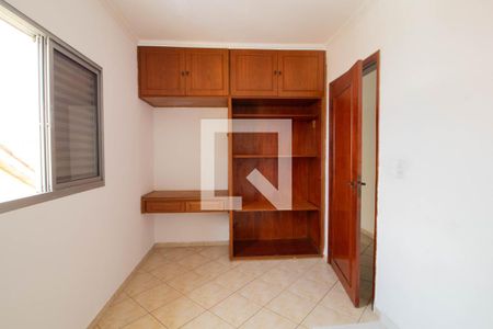 Casa à venda com 200m², 3 quartos e 2 vagasQuarto 2