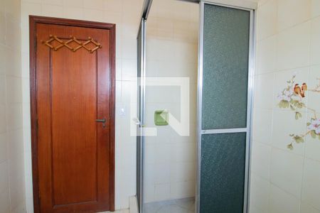 Casa à venda com 200m², 3 quartos e 2 vagasBanheiro 2