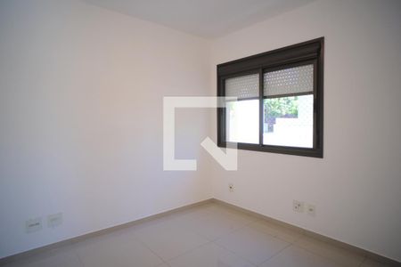 Quarto de apartamento para alugar com 2 quartos, 65m² em Passo D’areia, Porto Alegre