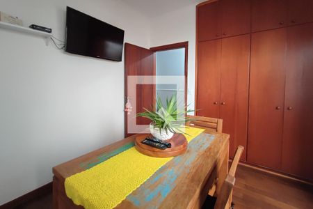 Casa à venda com 251m², 3 quartos e 3 vagasQuarto 3