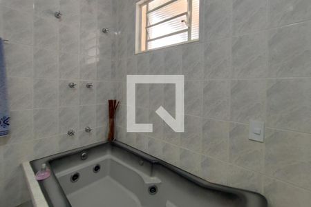 Casa à venda com 251m², 3 quartos e 3 vagasBanheiro Suíte